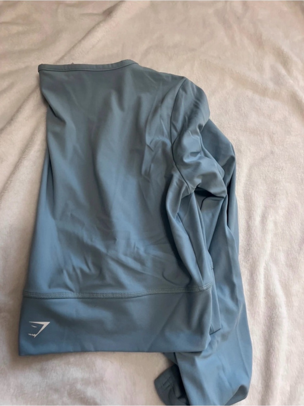 Cropped long sleeve gym top bundle